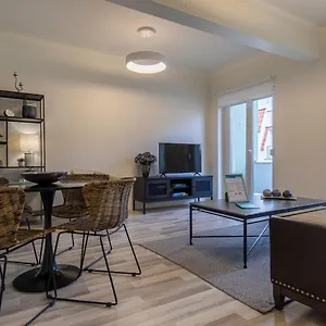 Glamorous 2bdr By Lovelystay , Lisbon Portugal